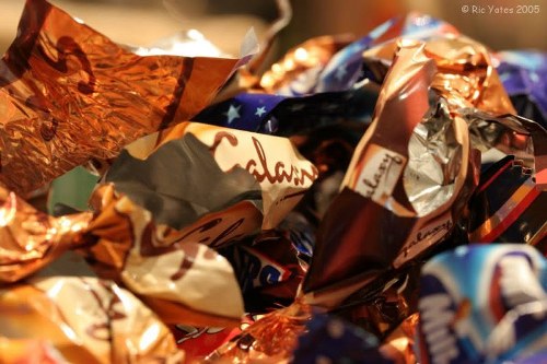 Secure skip against weather elements and vandalism